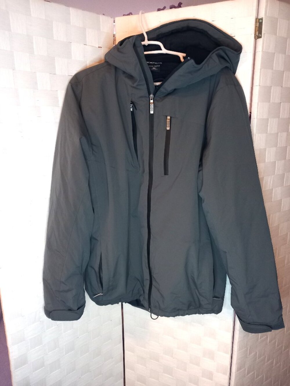 Grey Body Glove Winter Coat - Medium